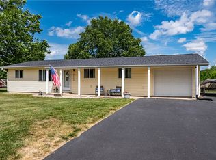 2430 Baker Ln, Decatur, IL 62526