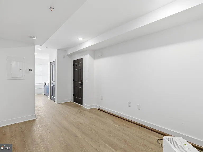 630 W Cumberland St #1 — Photo 6