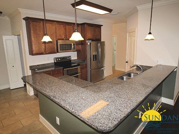 4th image of 965 Forest Shore Dr
