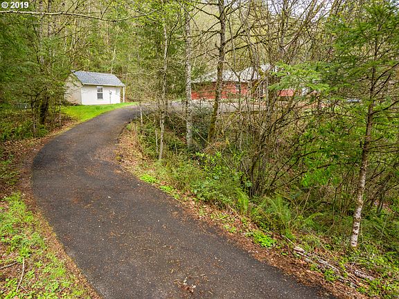 2nd image of 268 Eagle Point Dr