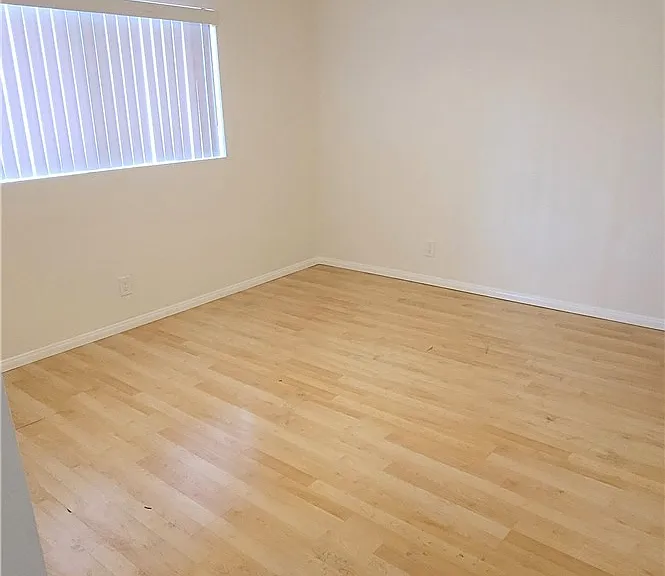 15351 Orange Ave #26 — Photo 11