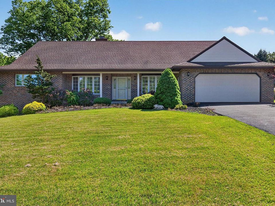 1st image of 112 Bramblewood Ln