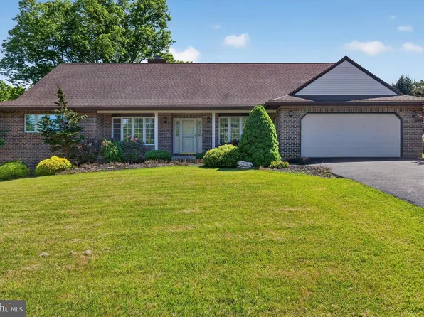 112 Bramblewood Ln, Lewisberry, PA 17339