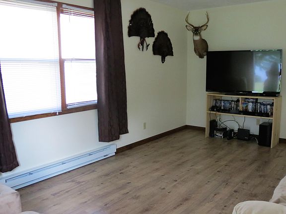 2nd image of 1208 Turner Dr