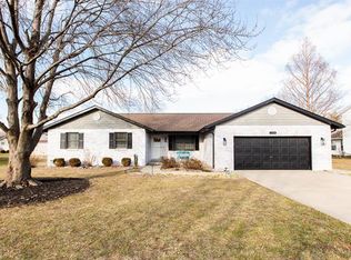 1123 Linden Pl, Mascoutah, IL