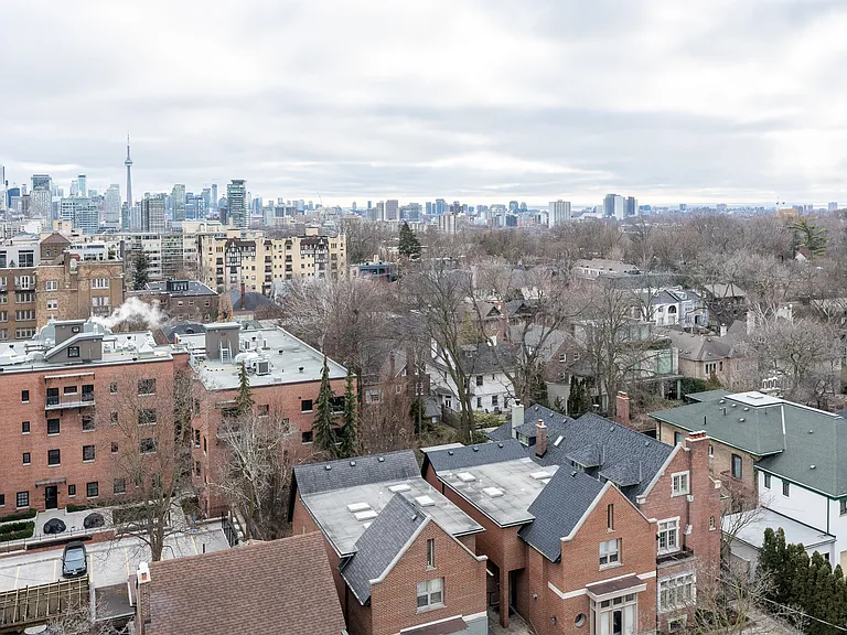 160 Balmoral Ave #906 — Photo 16