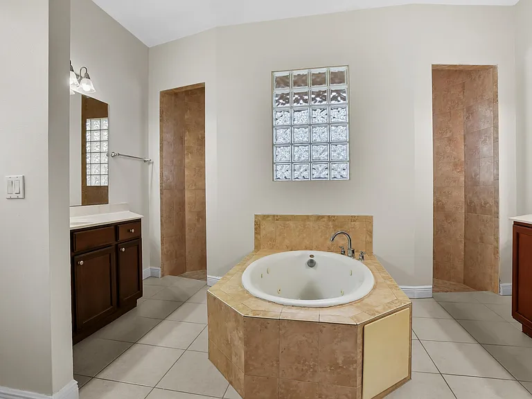1092 SW Majorca Ave — Photo 33