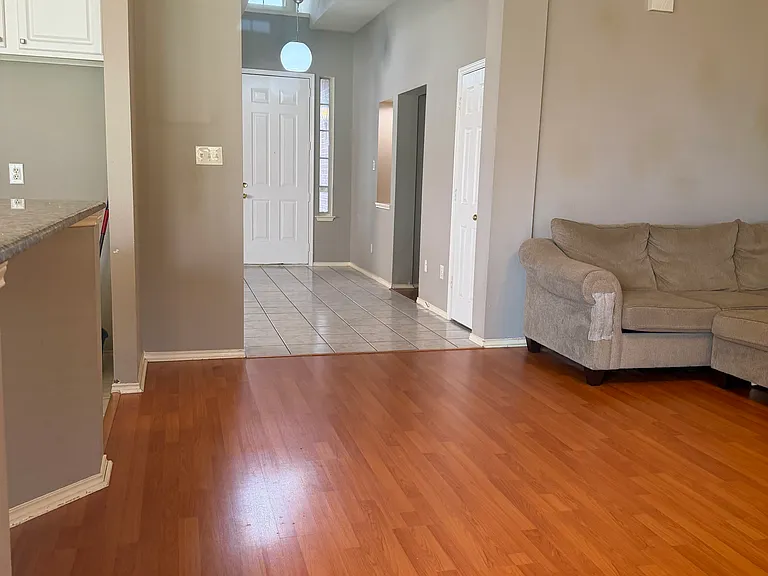 301 Mimosa Dr — Photo 21