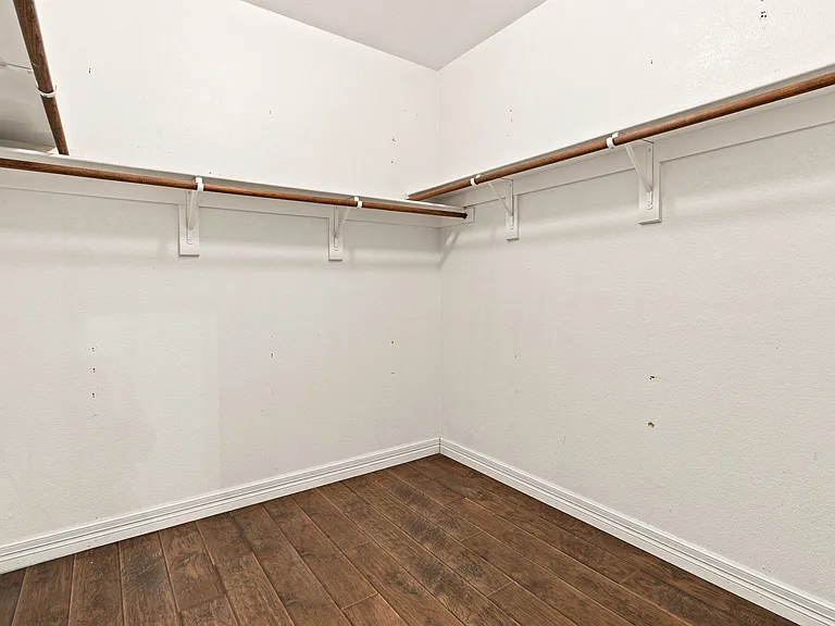 4608 Brighton Dr — Photo 17
