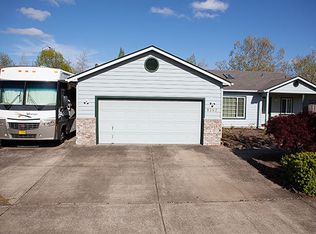 1297 Adelman Loop, Eugene, OR 97402