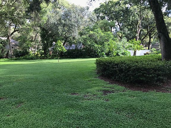 2nd image of 2406 College Hill Dr