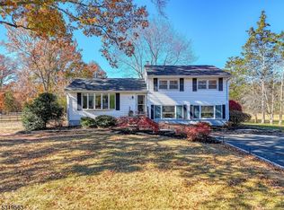 467 Milcrip Rd, Bridgewater, NJ 08807