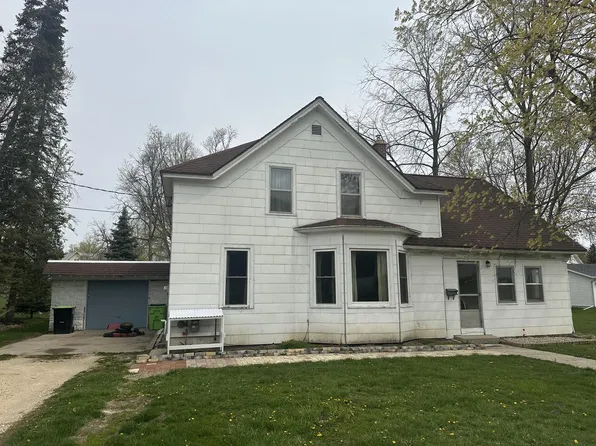 802 Bridge STREET, Mayville, WI 53050