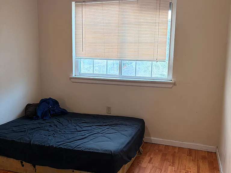 701 Lesseps St #E — Photo 12