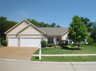 842 Liberty Creek Dr, Wentzville, MO 63385
