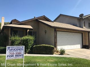 2414 N Burke St, Visalia, CA 93292