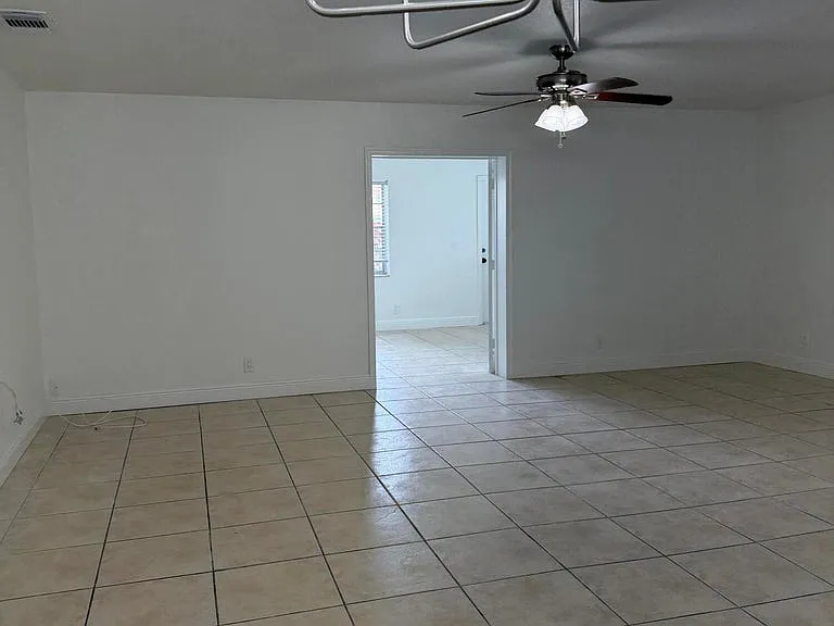 9646 Ohio Pl — Photo 14