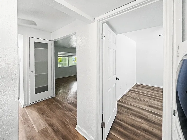 2417 E Campbell Ave #9B — Photo 18