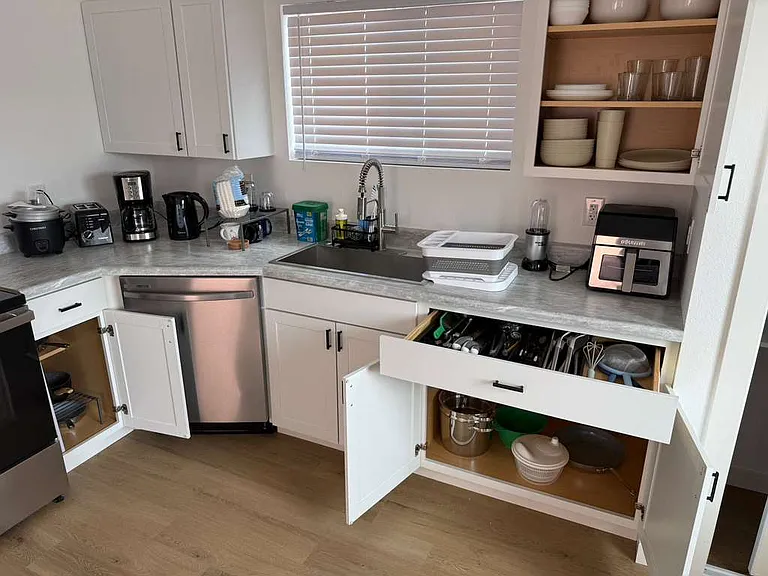 220 Sequoia Ave — Photo 18