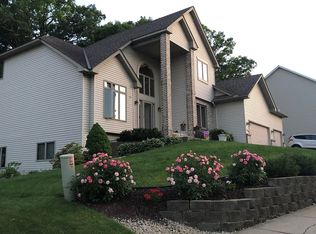 17083 80th Pl N, Maple Grove, MN 55311