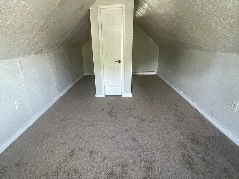 12516 Griffing Ave #2 — Photo 14