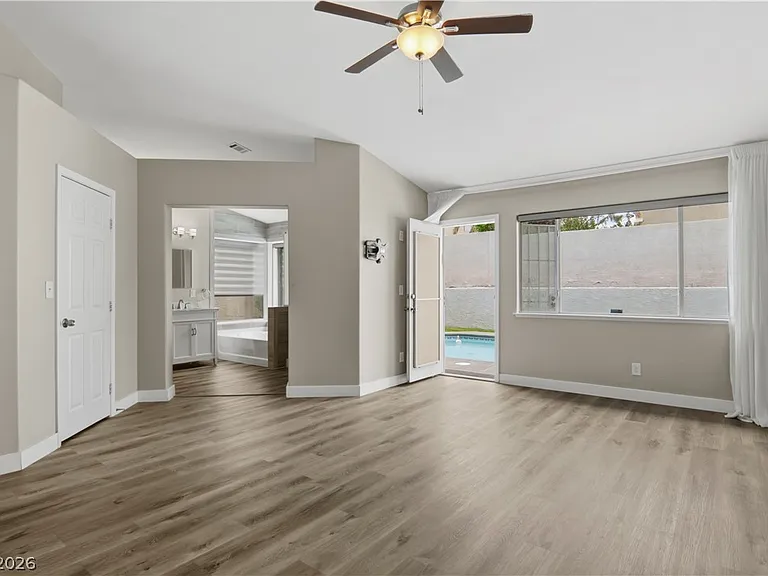 3121 Siena Cir — Photo 8