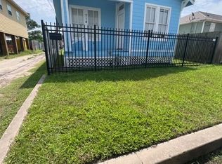 714 44th St, Galveston, TX 77550