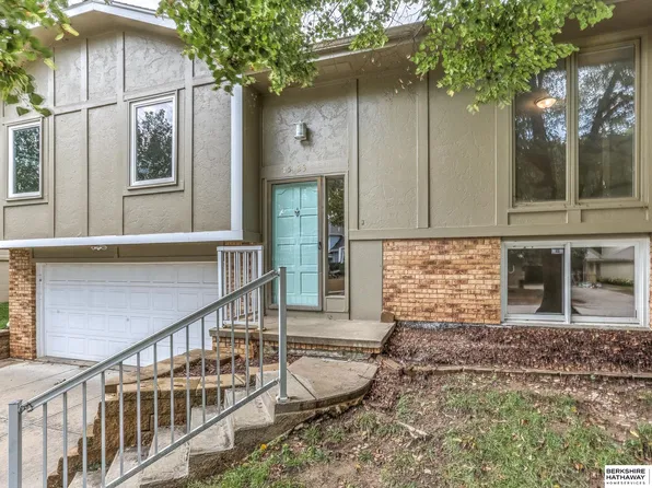 15123 Bemis St, Omaha, NE 68154