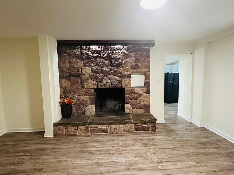 2176 New Holland Rd #A — Photo 8