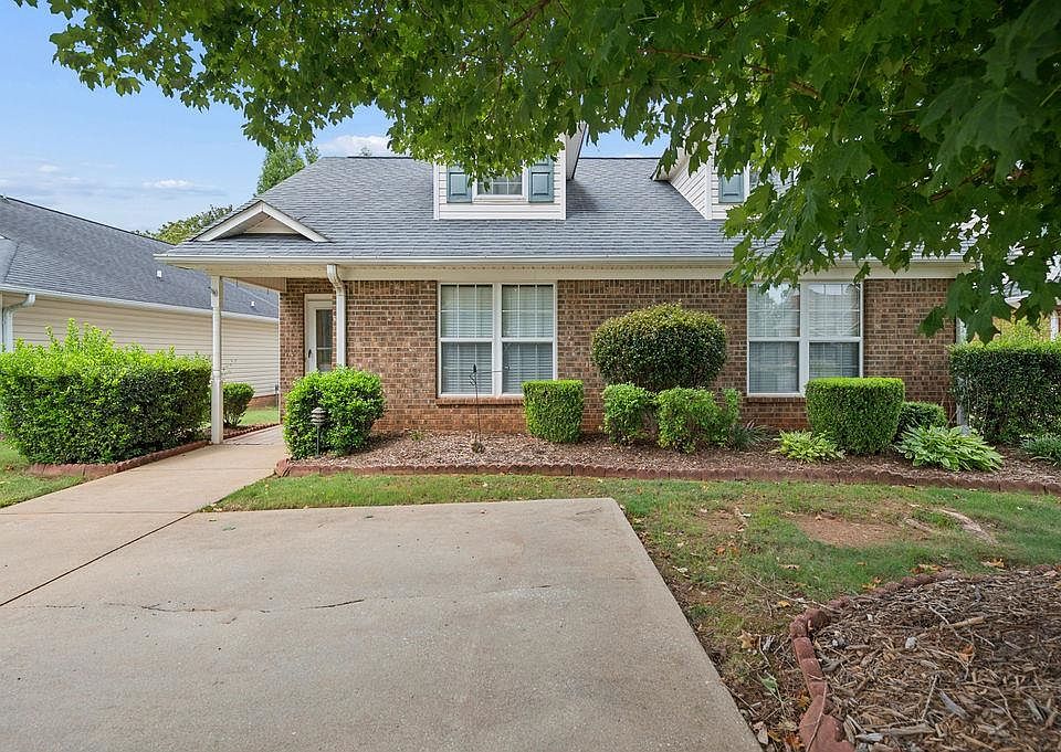 1st image of 32 Arbours West Ln