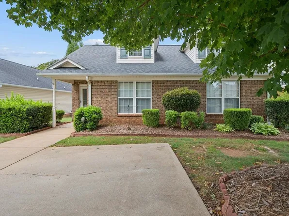 32 Arbours West Ln, Moore, SC 29369