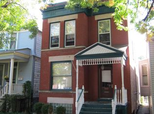1933 W Grace St, Chicago, IL 60613