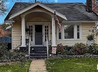 829 Loraine Ave, Springfield, IL 62704