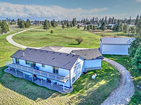 2nd image of 12427 E Palouse Hwy