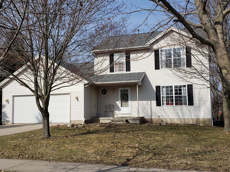 1st image of 2455 Nolan Ave NW