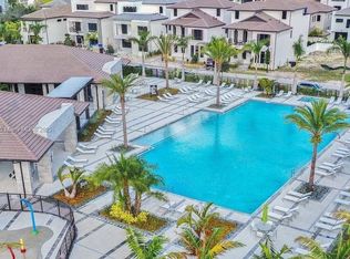 4670 NW 84th Ave #34, Doral, FL 33166