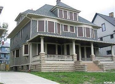1st image of 1477 E 105th St