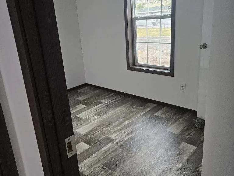 417 W 4th Ave #2 — Photo 4