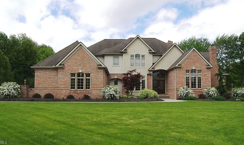 1st image of 38195 Flanders Dr
