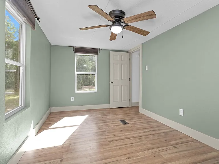5500 Penny Rd — Photo 17