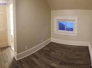 Large spacious 1 bedroom apartment near Viterbo, La Crosse, WI 54601