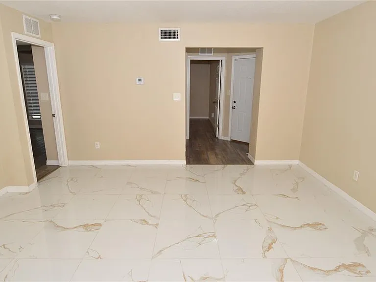 8764 Mallard Reserve Dr #101 — Photo 23