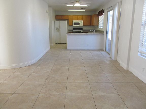 3rd image of 7901 Citrus Meadow Ct