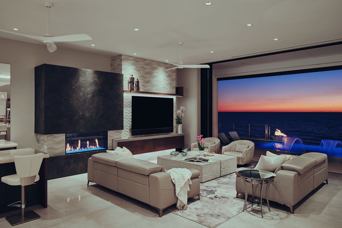 next background image