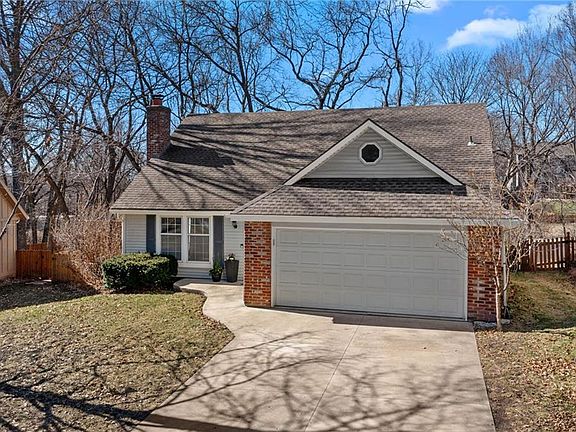 2nd image of 7248 Rene St