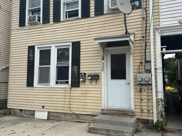 352 N 7th St, Lebanon, PA 17046