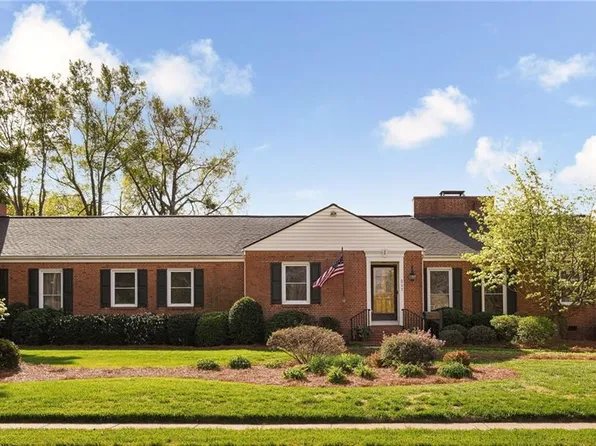 317 S Main St, Kernersville, NC 27284