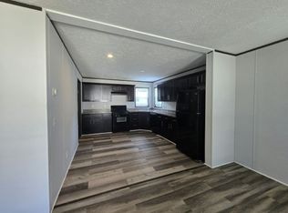 127 111th Sq NE #148, Minneapolis, MN 55434