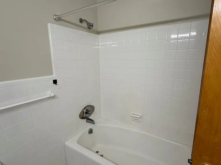 3807 Leland Rd #6 — Photo 16