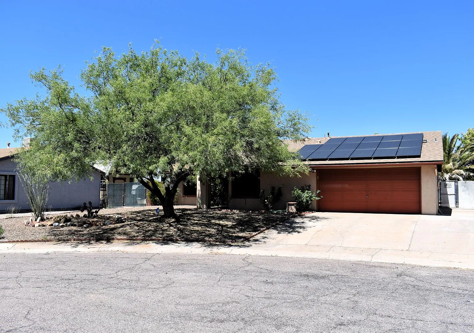 4 Bedroom Home — Photo 1
